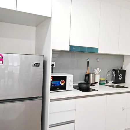 Urban Loft Mrt Convenience Klcc Nearby In Eko Cheras Kuala Lumpur Luaran gambar